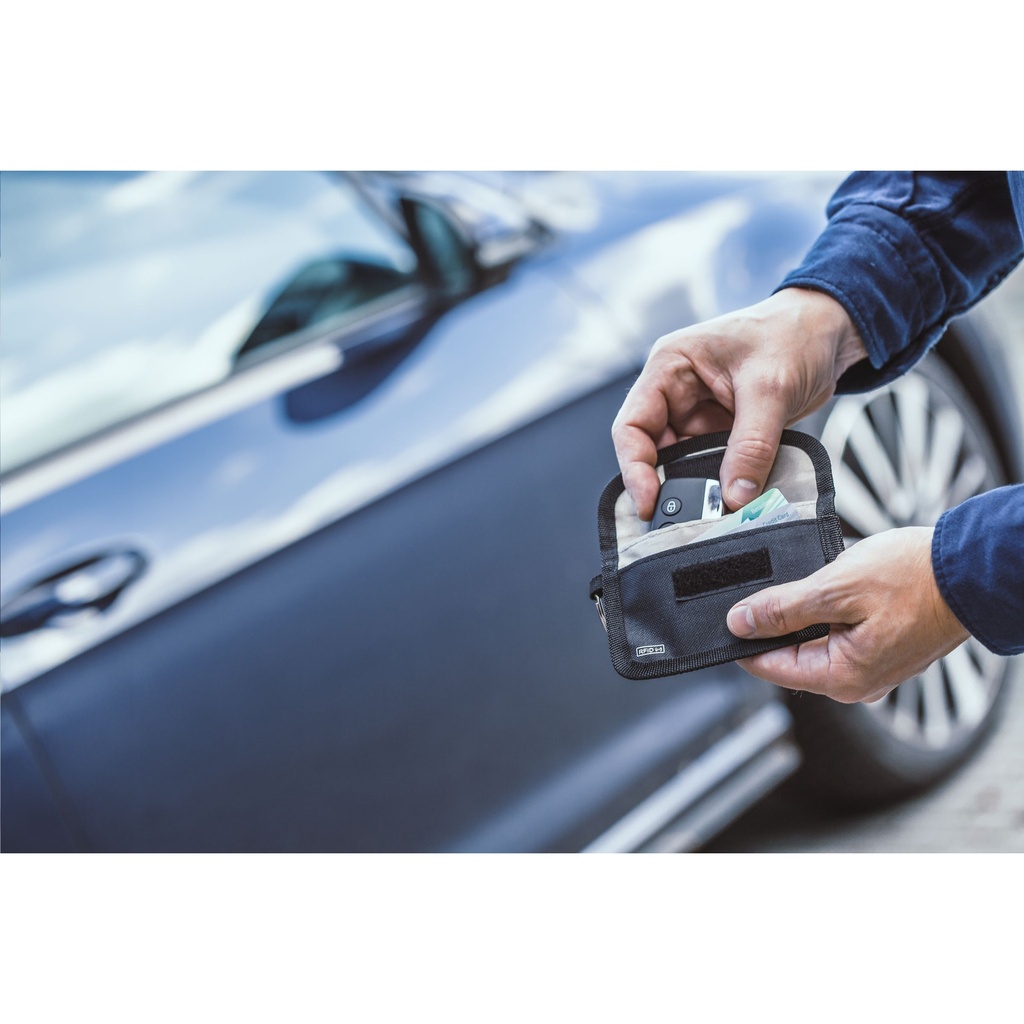 Etui à clés noir avec bloqueur de signal RFID