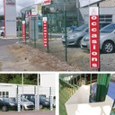 Poteaux de clôture Prisma avec marquage personnalisé