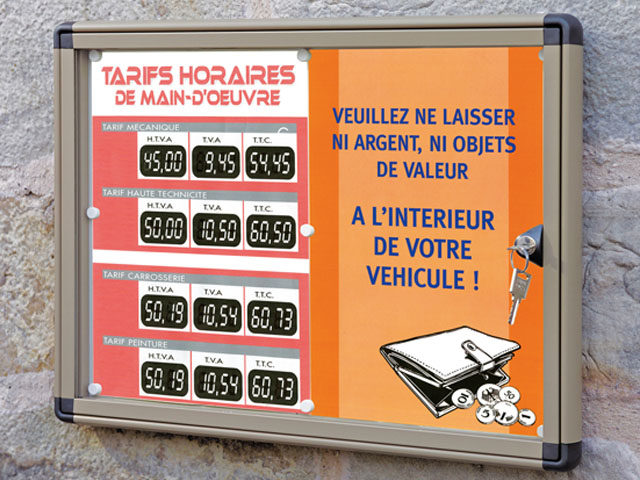Vitrine Blauw 65 X 47 Cm