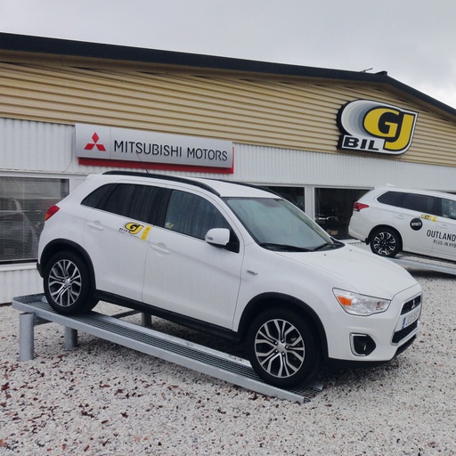 [830130080] Podium incliné 1.800 kg