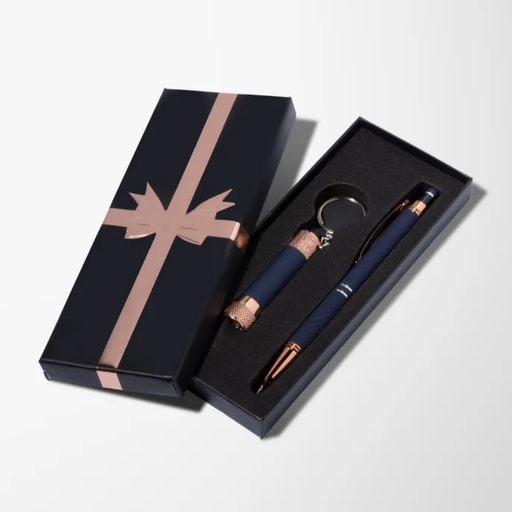 Stylo et lampe de poche avec gravure personnalisée dans un coffret avec noeud cadeau